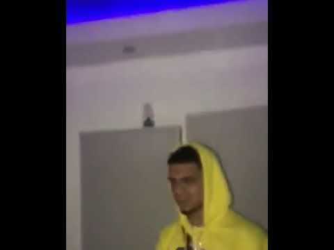 @_hozwal - Yo tengo poder como ben10 (freestyle)