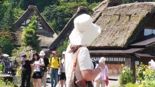 preview picture of video 'Gassho-zukuri Shirakawa-go,Japan 合掌造りの郷で散策:旅'