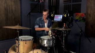 Video thumbnail for Yamaha 14 x 6.5 Aluminum Recording Custom Snare Demo by Jeremy Abbott (Beats.mov)