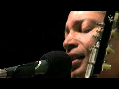 18 Superstar - SANANDA MAITREYA & The Nudge Nudge