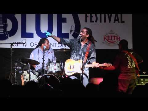 KENNY NEAL AT THE 2013 DENTON BLUES FESTIVAL