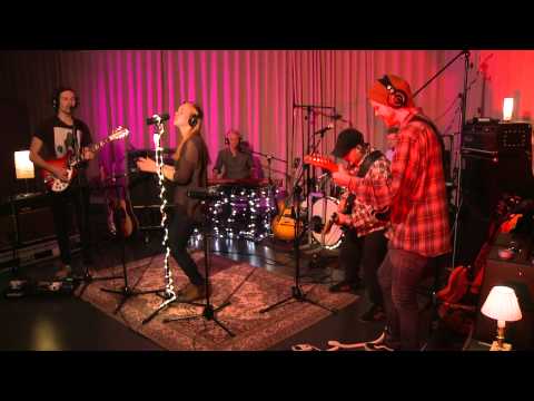 Brontupisto - "Maps To Get Around" (Live In Studio)