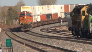 preview picture of video 'BNSF, Flagstaff, PM on May 3 2011'