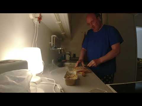 MongoTV_12763 - Min Frokost - TOASTBRØD Med LEVERPOSTEJ og RØDBEDER