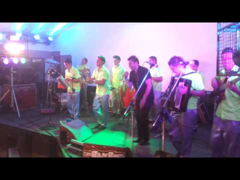 Los Bam Band - Ella No Es Mi Novia (26/01/13 en La Unica Quilmes)
