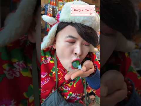 Jelibonlarımı kinseye yedirmem