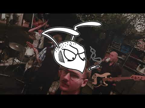 Kombatants - Give Em The Boot