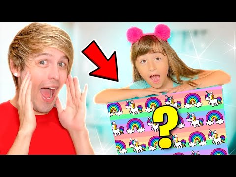 OPENING CHILDREN'S DAY GIFTS in the USA from Sophie and Ashley! Dad Also Vlogs