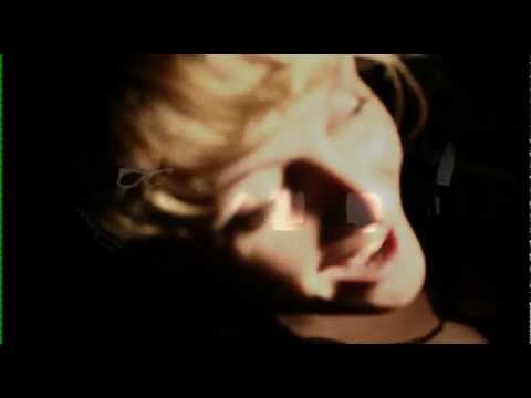 Pixie Paris - Fantasie im Nebel (offiziell)