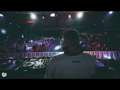 Social Avenue x Moxy Motsy w/ Darius Syrossian