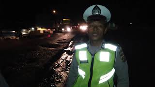 preview picture of video 'Jalan lintas timur palembang-jambi rusak parah'