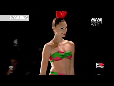 AGATHA RUIZ DE LA PRADA Fall 2017 Miami - Fashion Channel