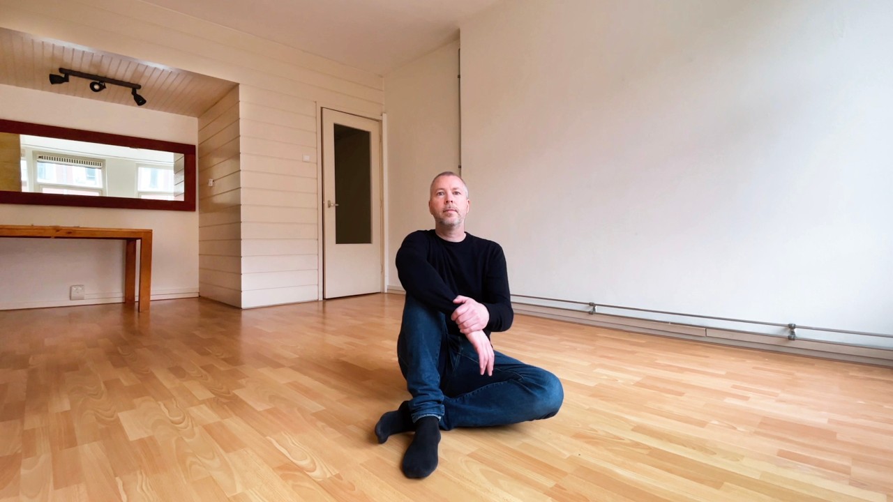 I Tried Extreme Minimalism for 7 Days