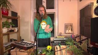 HATARI Daði Dadi Flytur Hatrið Hatrid Mun Sigra