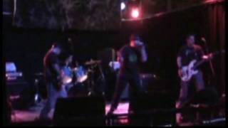 DUMMY ROOM - LIVE @ REGGIE'S - "SCATTERBRAIN"