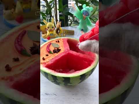 Cat Making Fruits Juice 😋