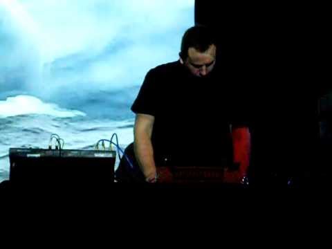 Batur Sönmez Antarktika - live in berlin 2009 part 4