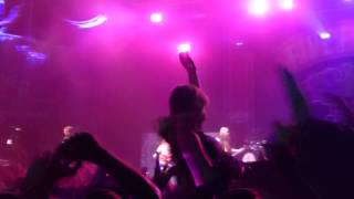 Five Finger Death Punch - Lift Me Up (Carolina Rebellion 2014) HD