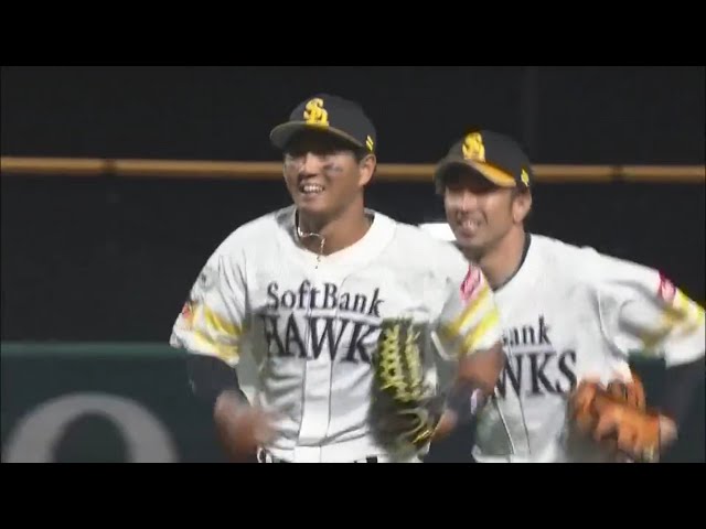 【ファーム】強肩発動!! ホークスのルーキー・佐藤のレーザービームで追加点を阻止!! 2020/10/9 H-T(ファーム)