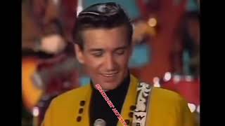 WAYLON JENNINGS - "Sick And Tired"