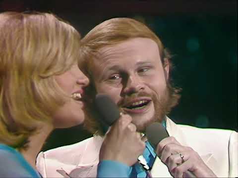 Serge & Christine Ghisoland - À La Folie Ou Pas Du Tout - Belgium 🇧🇪 - Eurovision 1972
