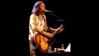 Myles Kennedy - &quot;All Ends Well&quot; (Alter Bridge) (live)