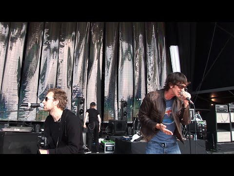 Coldplay & Richard Ashcroft - Bitter Sweet Symphony rehearsal