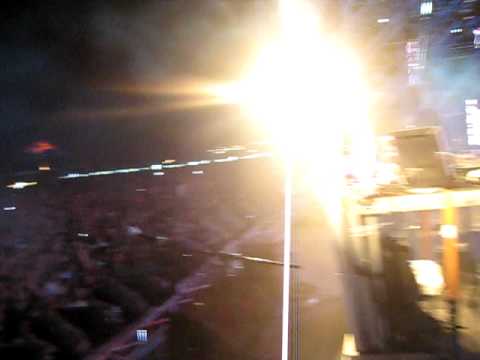 Dj Optick @ Liberty Parade 2009 droping Chris Lake LYS La Tromba LYS Remix