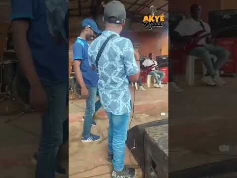 Yapo Samuel avec le GTO à la Découverte ABOBO AVOCATIER marché de nuit