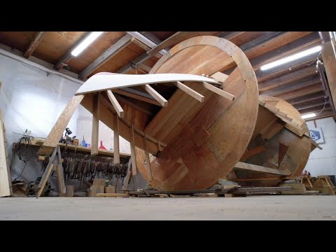 Building the 23' V-Bottom Skiff - Episode 20: Flipping over the hull