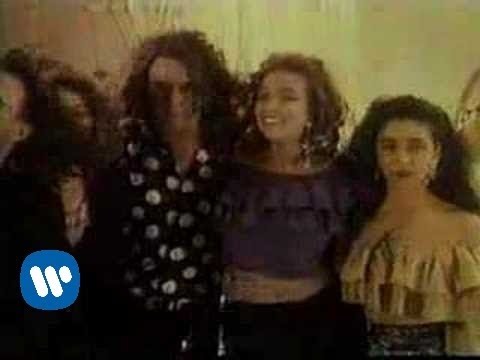 Maná - Perdido en un barco (Video Oficial)