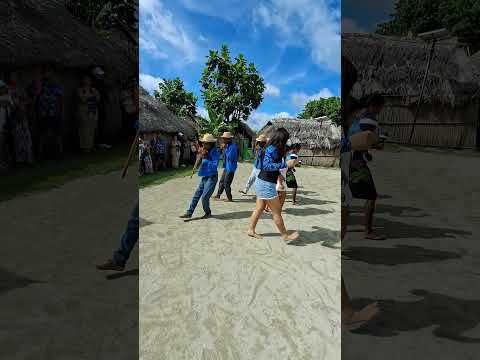DANZA GUNA. #aventura #travel #beach #cultura #danza #gunayala #tradicion #pueblosoriginarios