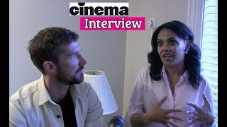 Gwilyn Lee und Miranda Tapsell Top End Wedding