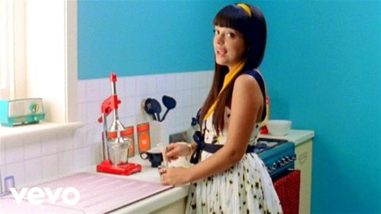 Lily Allen — Alfie