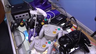 Some Guy Sold Us 200 Pounds Of Vintage Video Game Stuff!