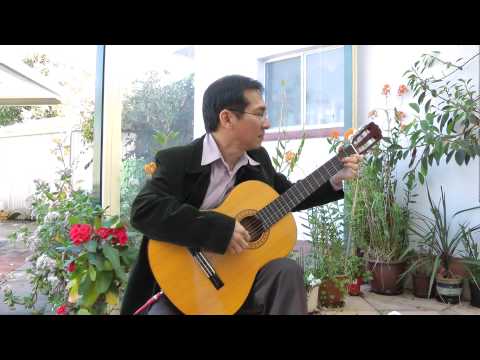 Dang Thao - Natalia (by Georges Moustaki) Guitar