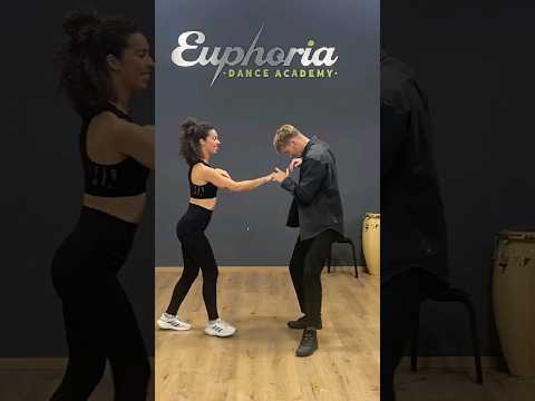 Smooth Salsa Dance Video #Salsa #dance #video with #thiaz #mambo #baile #salson2 #on2 #parabailar
