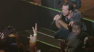 Pearl Jam: Breath [4K] 2016-04-18 - Hampton, VA