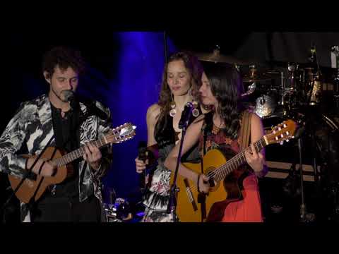 Huracán - Monsieur Periné y María Cristina Plata (En Vivo)