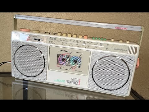 Grundig RR-455 vintage boombox in Miami Vice colors!