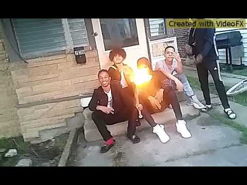 YOUNG P.A. 4 QUARTER  (HAPPYBDAY.MAJ)