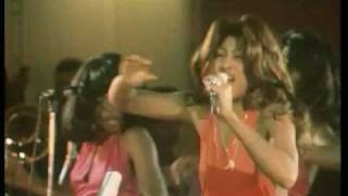 Ike & Tina Turner - Get Back 1973