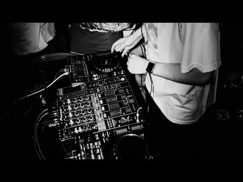 Cedric Gervais & Conrad Sewell - Higher