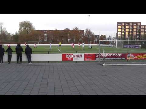 27 nov 2016 UVV 1 - Hoograven 1 com 6-1 Doelpunt Tim (6-1)