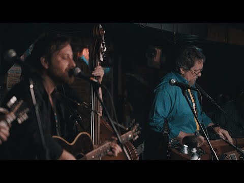 Dan Auerbach - Never In My Wildest Dreams [Live from the Station Inn ft. Jerry Douglas]