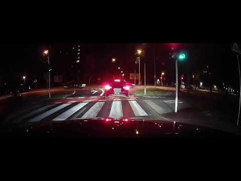 StopCham Częstochowa - O włos a doszłoby do potrącenia rowerzysty na przejeździe rowerowym !