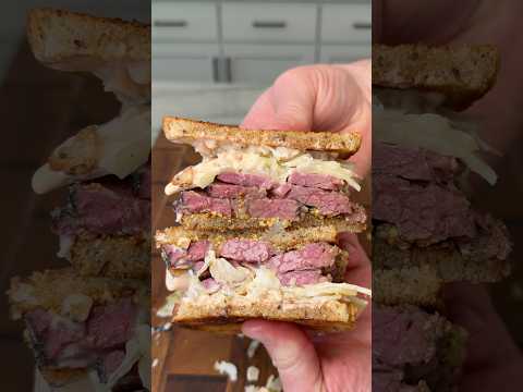 Smoked Reuben Sandwich | Corned Beef Recipe #food