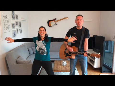 Mike Müllerbauer - Da geht ein Licht an  - Ganzer Song mit Bewegungen