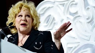 How Bette Midler Turned Hollywood Rejection into &#39;The Divine Miss M&#39;