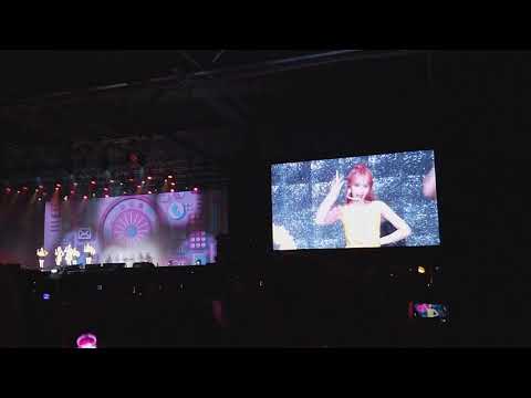 190713 IZ*ONE - So Curious @ Eyes On Me concert in Hong Kong